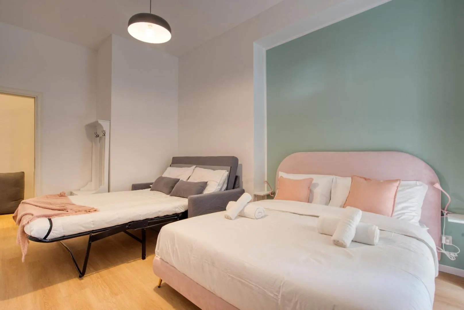 Italianflat - Elegant Suites With Balcony In Navigli Milan 0*,  Italy