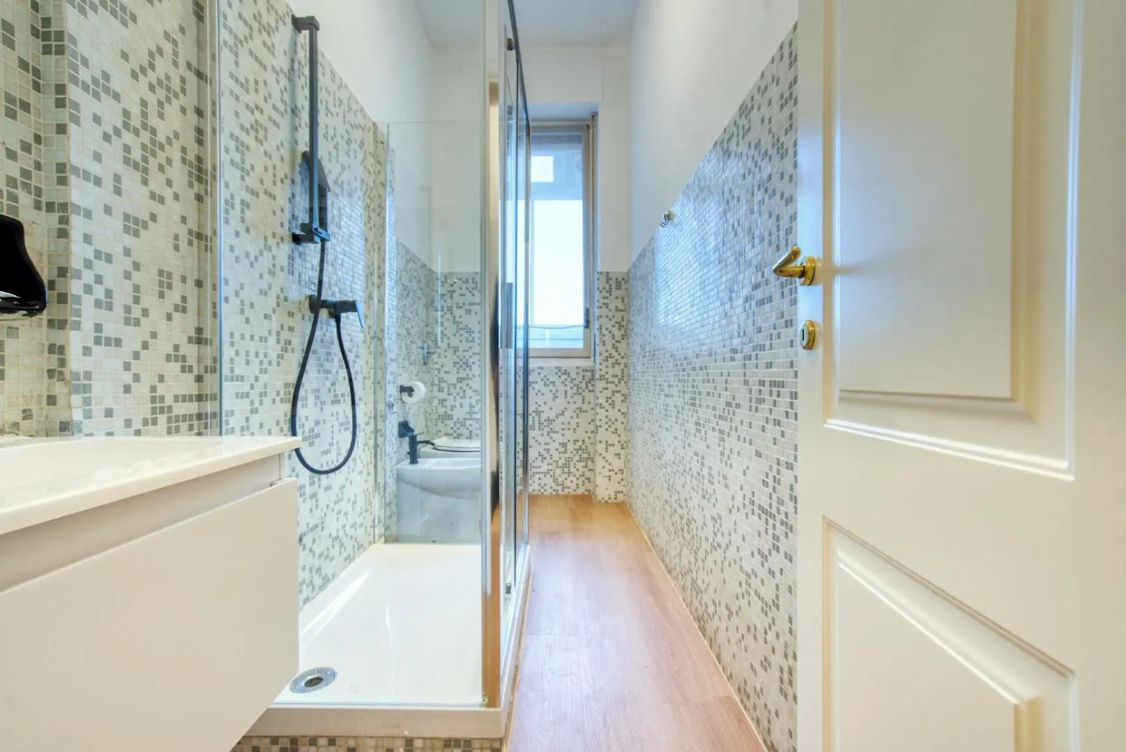 Italianflat - Elegant Suites With Balcony In Navigli Milan Guest house