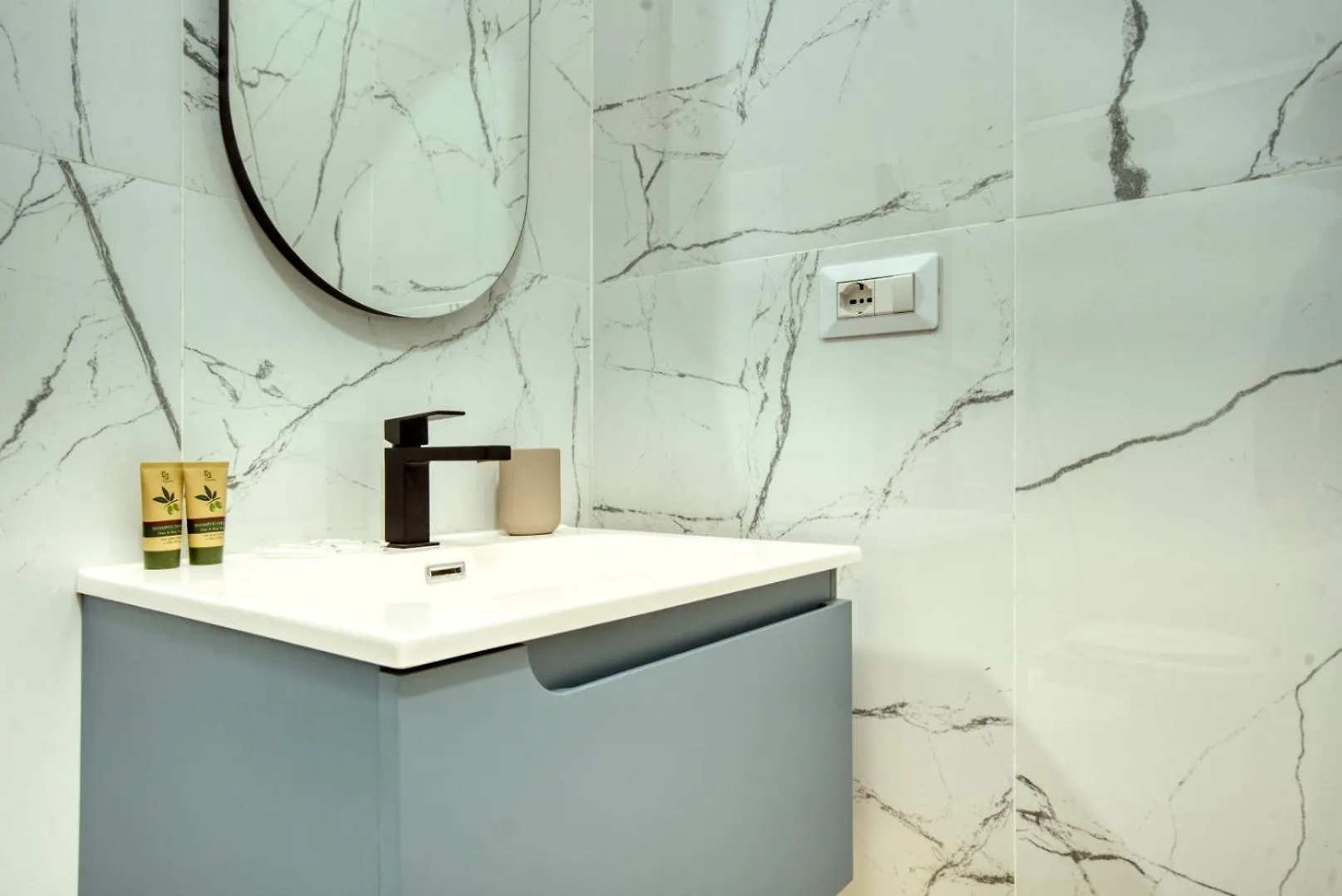Guest house Italianflat - Elegant Suites With Balcony In Navigli Milan Italy